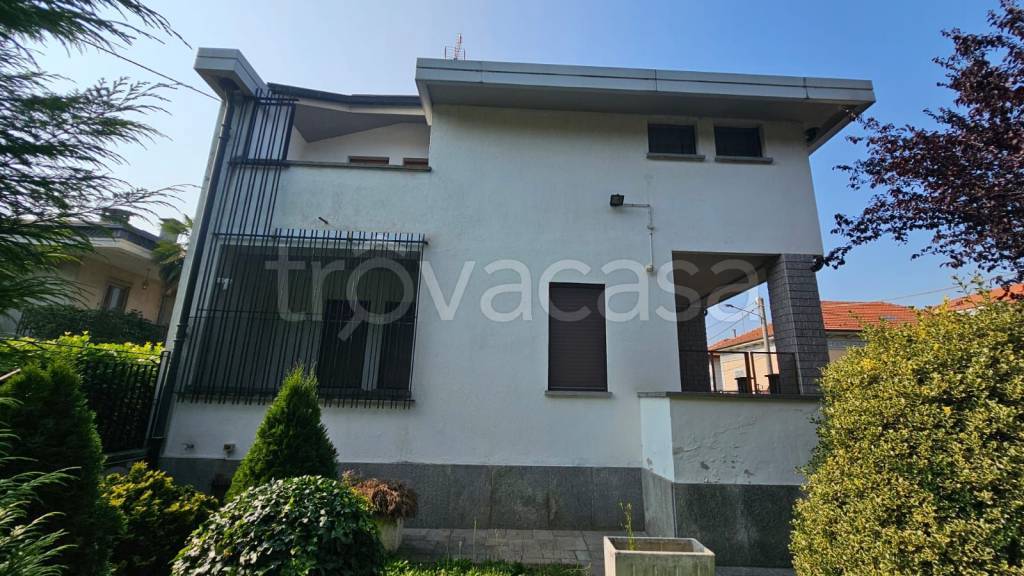 casa indipendente in vendita a Rivarolo Canavese