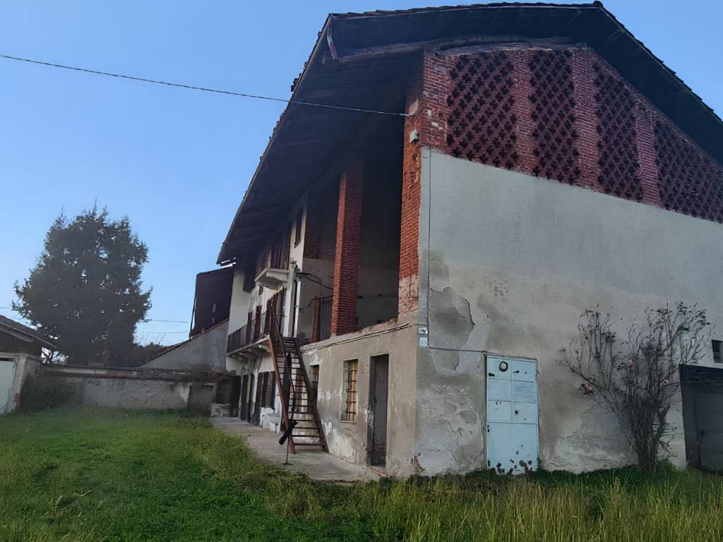 casa indipendente in vendita a Rivarolo Canavese