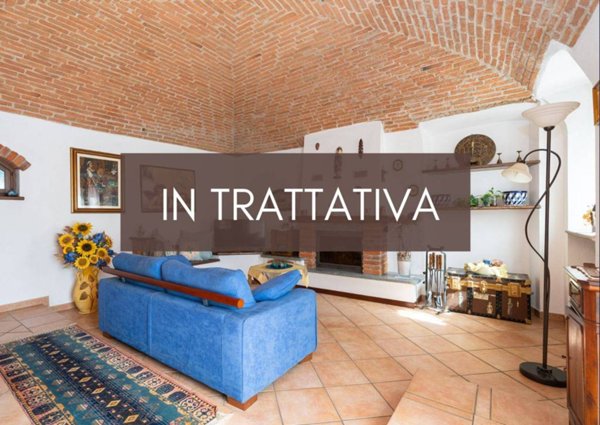 casa indipendente in vendita a Rivarolo Canavese in zona Vesignano