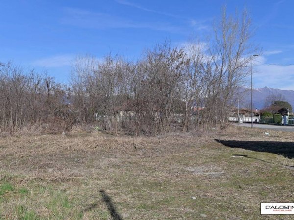 terreno agricolo in vendita a Rivarolo Canavese