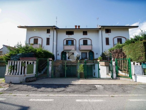 casa indipendente in vendita a Rivarolo Canavese