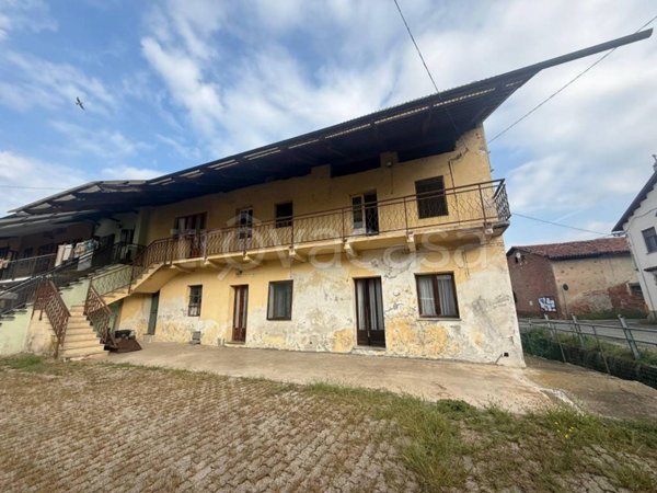 casa indipendente in vendita a Rivarolo Canavese in zona Argentera