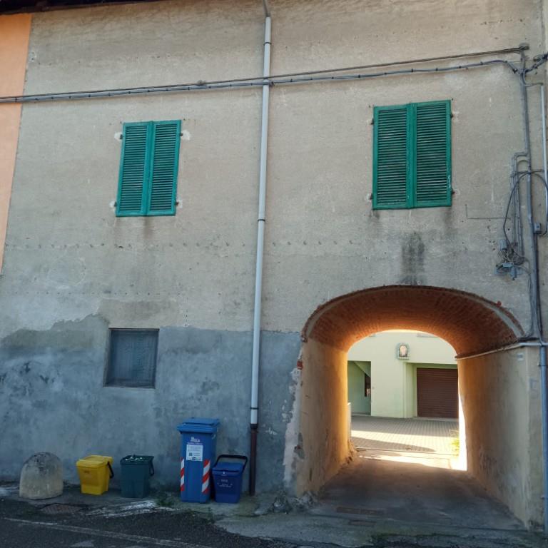 casa indipendente in vendita a Rivarolo Canavese in zona Pasquaro