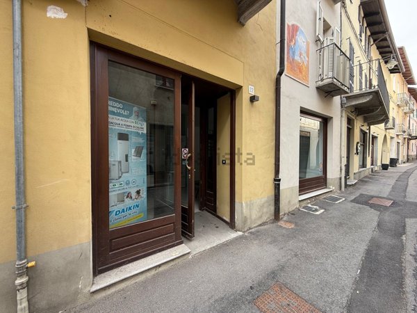 locale commerciale in vendita a Rivarolo Canavese