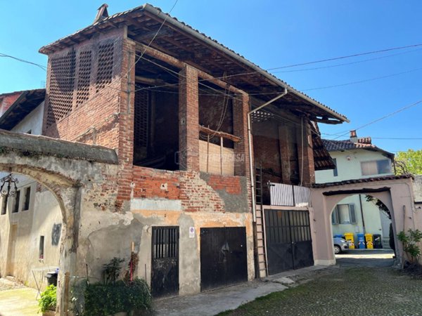 casale in vendita a Rivarolo Canavese
