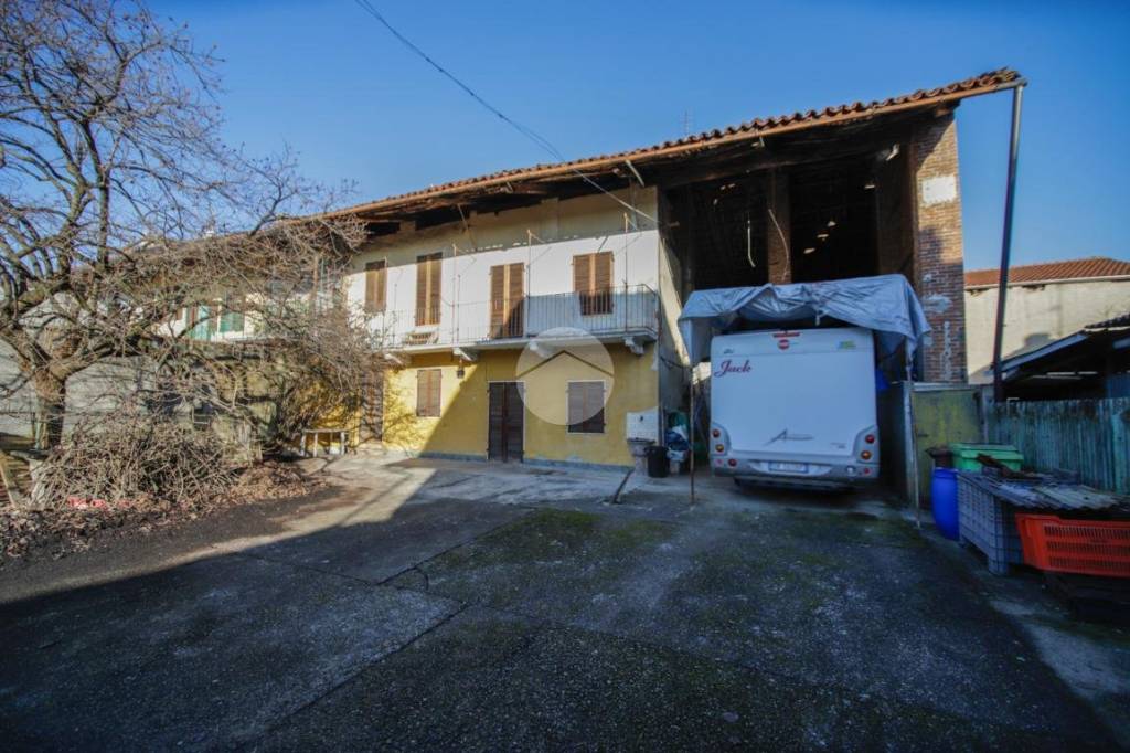 casa indipendente in vendita a Rivarolo Canavese in zona Argentera