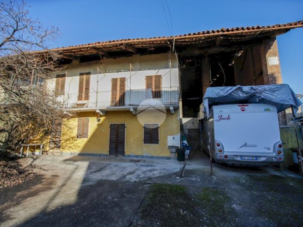 casa semindipendente in vendita a Rivarolo Canavese in zona Argentera