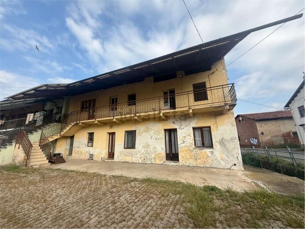 casa indipendente in vendita a Rivarolo Canavese in zona Argentera