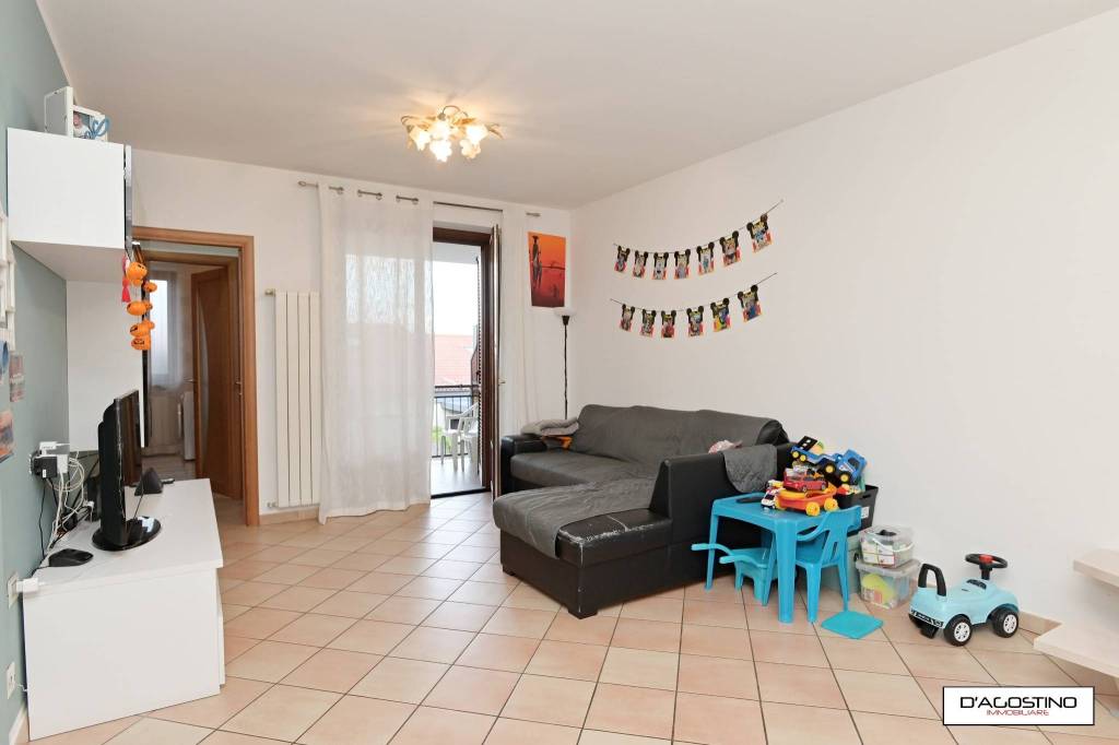 appartamento in vendita a Rivarolo Canavese