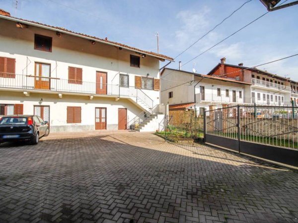 casa indipendente in vendita a Rivarolo Canavese