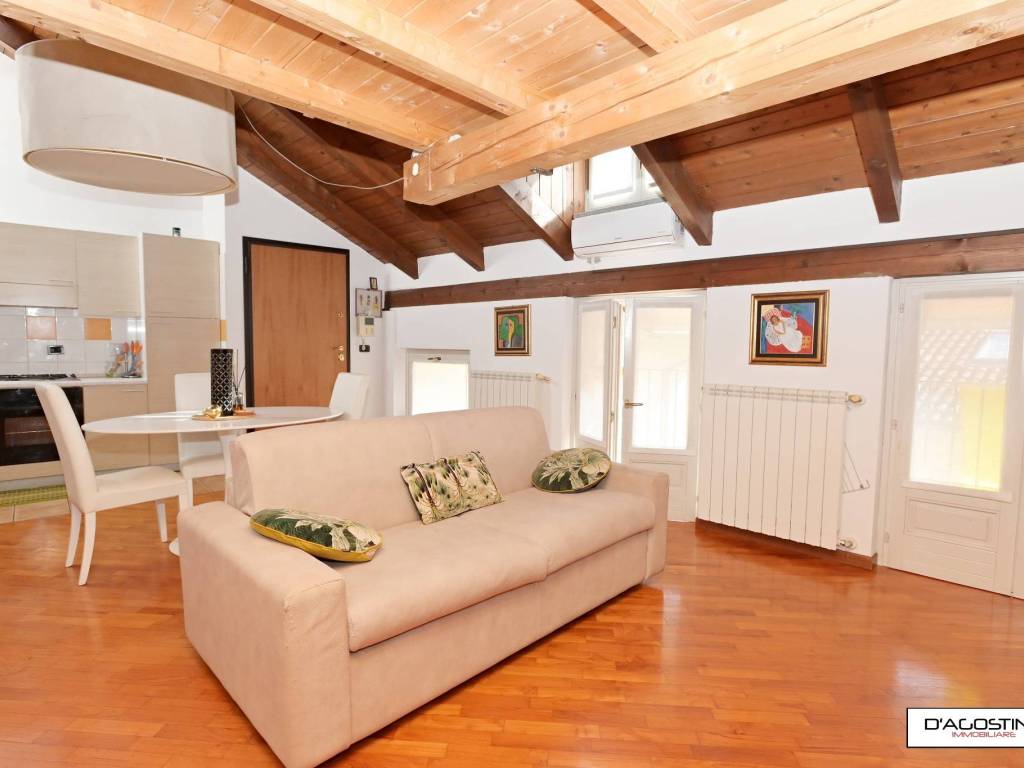 appartamento in vendita a Rivarolo Canavese