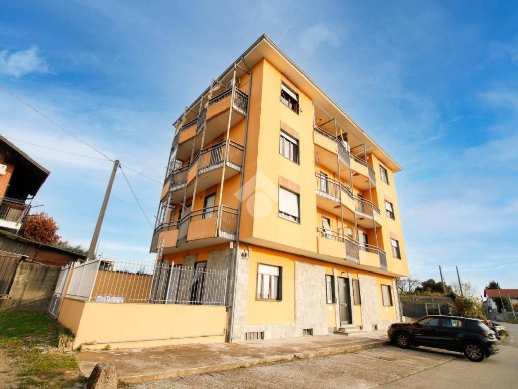 appartamento in vendita a Rivarolo Canavese in zona Bonaudi