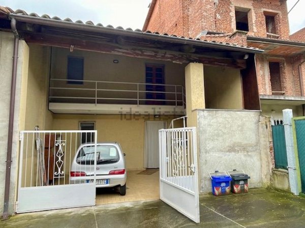 casa indipendente in vendita a Rivarolo Canavese
