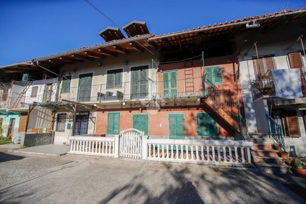 casa indipendente in vendita a Rivarolo Canavese