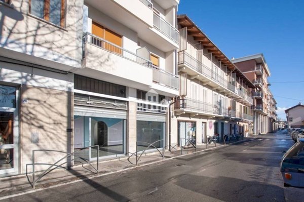 locale commerciale in vendita a Rivarolo Canavese