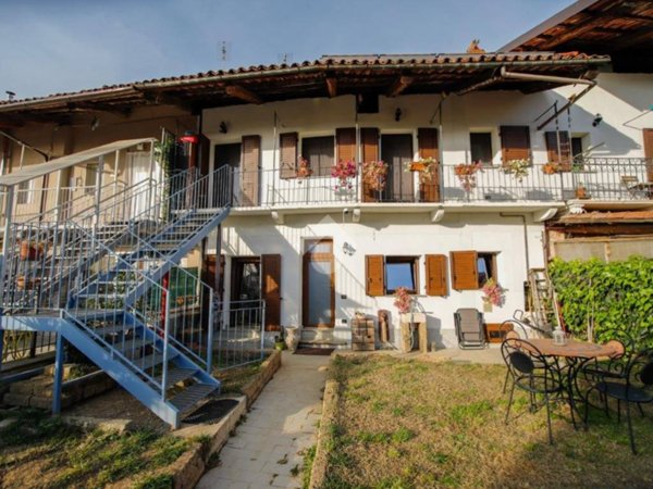 casa indipendente in vendita a Rivarolo Canavese