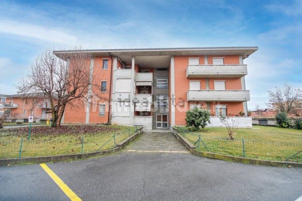 appartamento in vendita a Rivarolo Canavese in zona Pasquaro