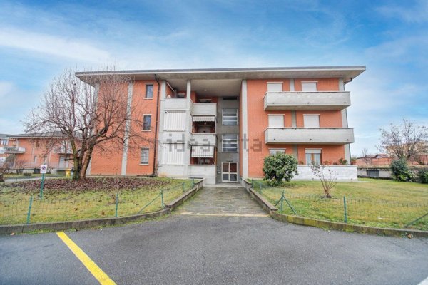 appartamento in vendita a Rivarolo Canavese in zona Pasquaro