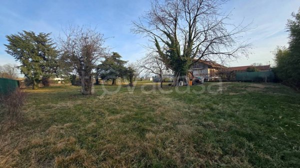 terreno edificabile in vendita a Rivarolo Canavese in zona Bonaudi