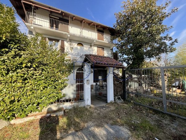 appartamento in vendita a Rivarolo Canavese