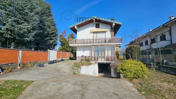 casa indipendente in vendita a Rivarolo Canavese