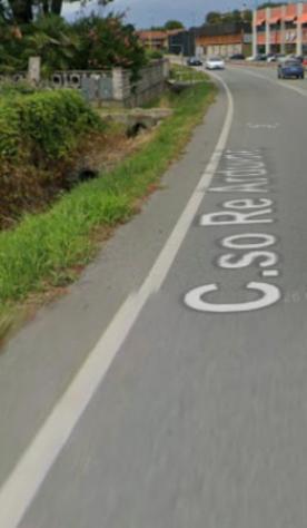 negozio in vendita a Rivarolo Canavese