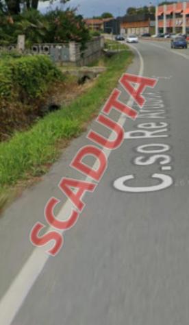 negozio in vendita a Rivarolo Canavese