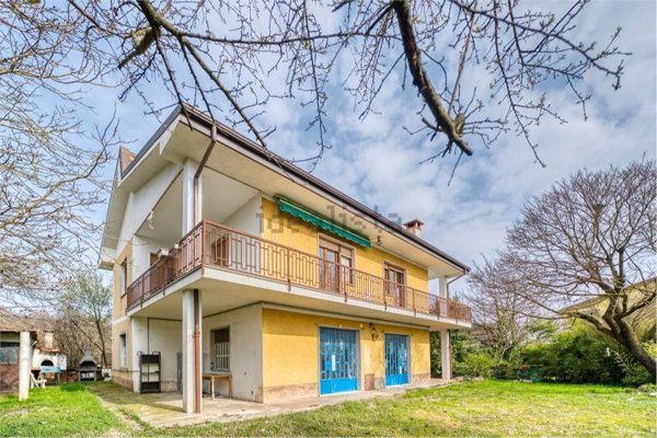 appartamento in vendita a Rivarolo Canavese