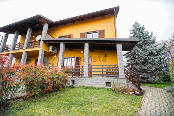 casa indipendente in vendita a Rivarolo Canavese in zona Argentera