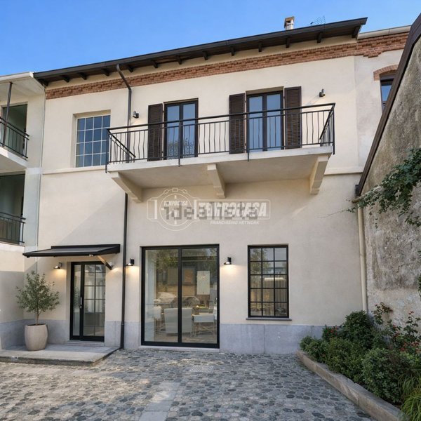 casa indipendente in vendita a Rivarolo Canavese