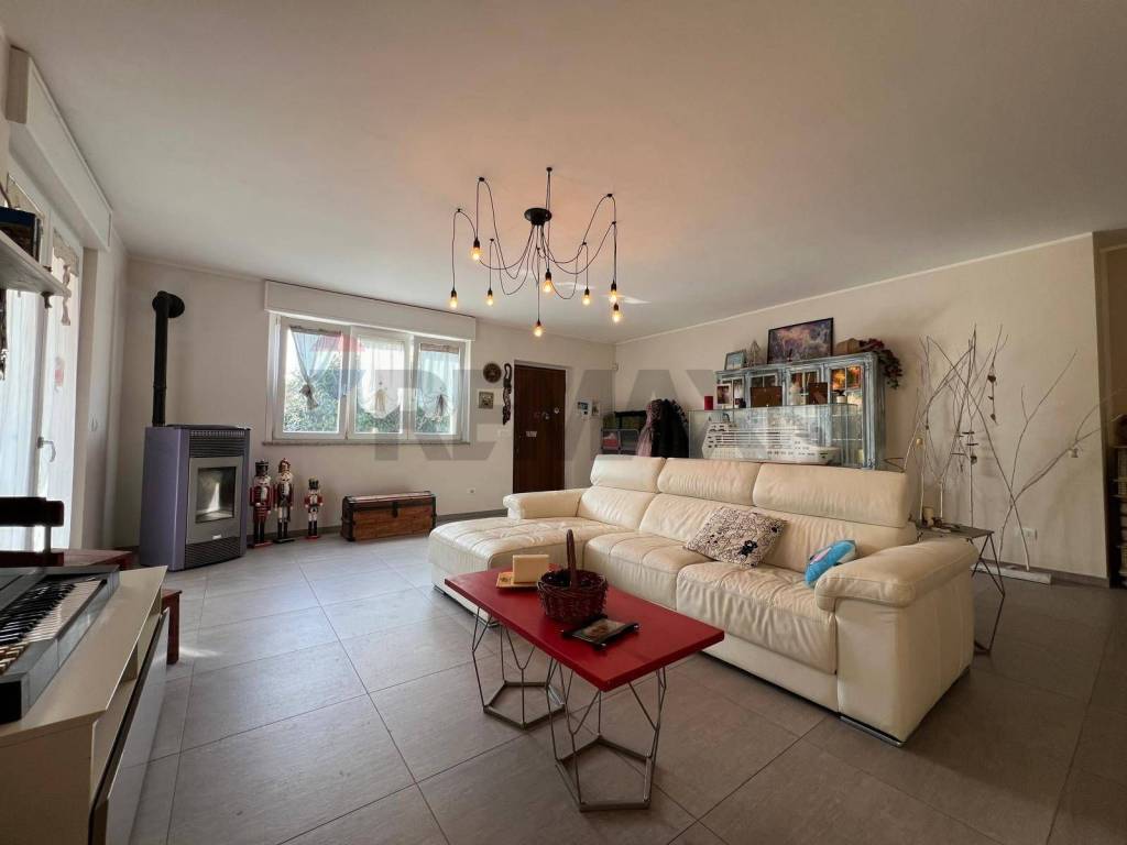 casa indipendente in vendita a Rivarolo Canavese in zona Argentera