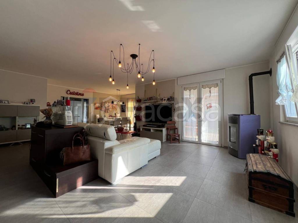 casa indipendente in vendita a Rivarolo Canavese in zona Argentera