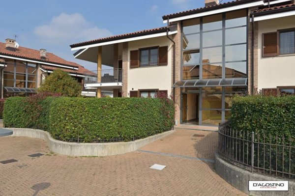 appartamento in vendita a Rivarolo Canavese in zona Vesignano