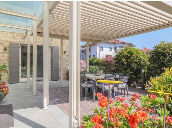 casa indipendente in vendita a Rivarolo Canavese in zona Sant'Anna