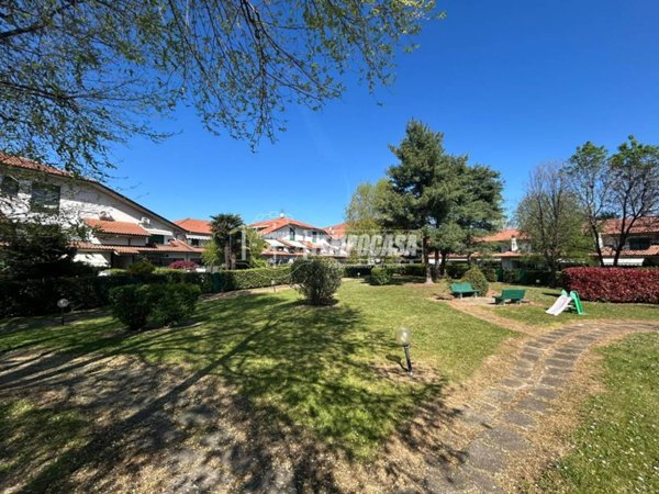 casa indipendente in vendita a Rivarolo Canavese