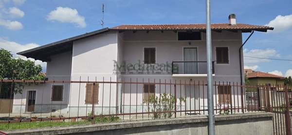 casa indipendente in vendita a Rivarolo Canavese