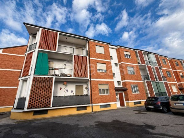 appartamento in vendita a Rivarolo Canavese in zona Vesignano