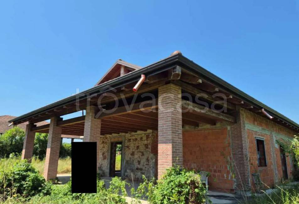 casale in vendita a Rivarolo Canavese in zona Bonaudi