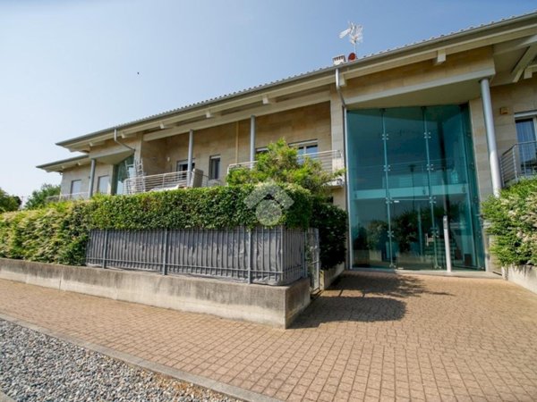 appartamento in vendita a Rivarolo Canavese in zona Vesignano