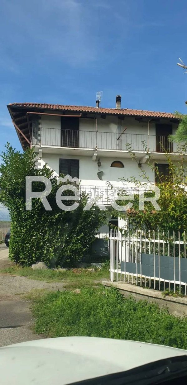 appartamento in vendita a Rivarolo Canavese in zona Praglie