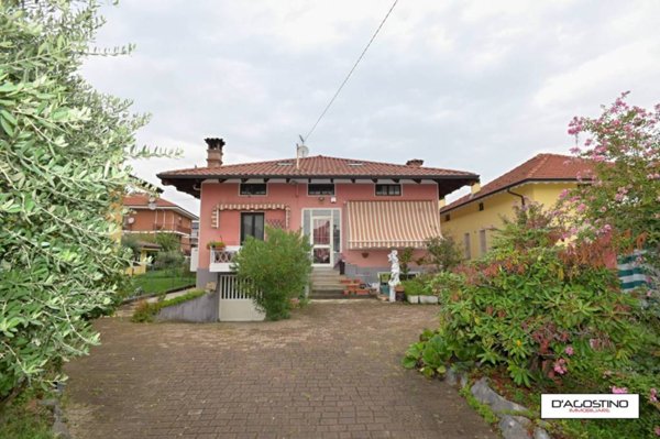 casa indipendente in vendita a Rivarolo Canavese