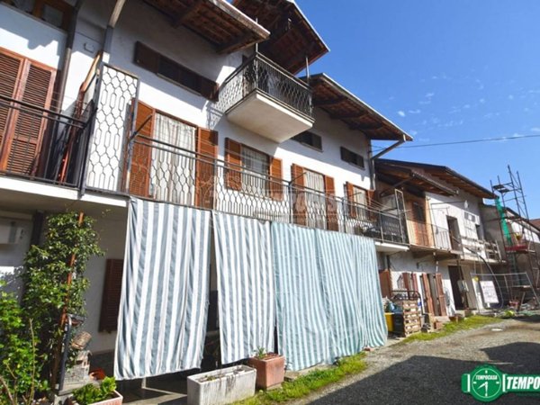 casa indipendente in vendita a Rivarossa
