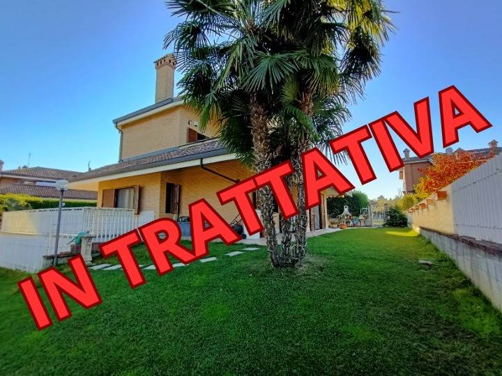 casa indipendente in vendita a Rivarossa