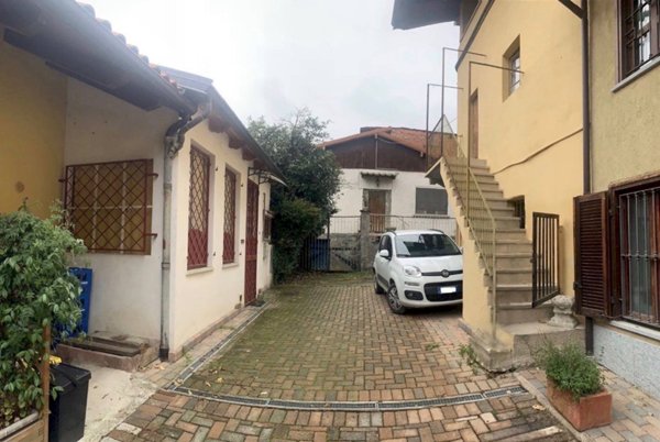 casa indipendente in vendita a Rivarossa