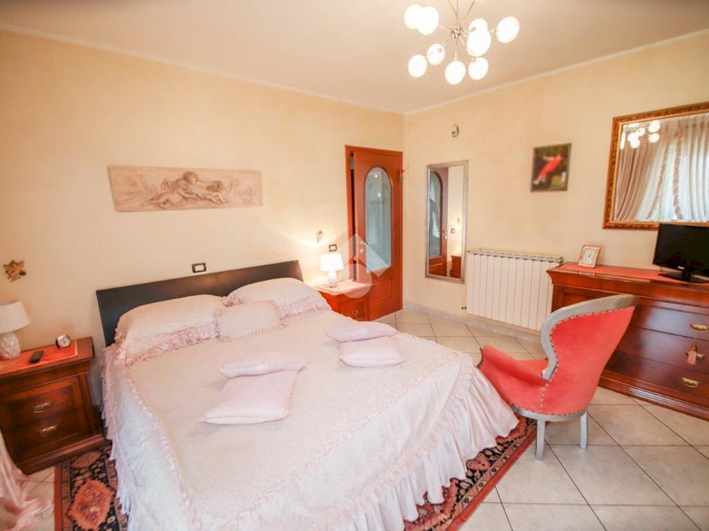 casa indipendente in vendita a Rivarossa