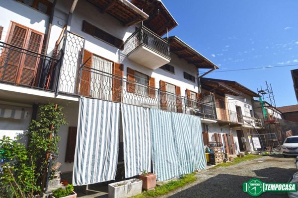 casa indipendente in vendita a Rivarossa