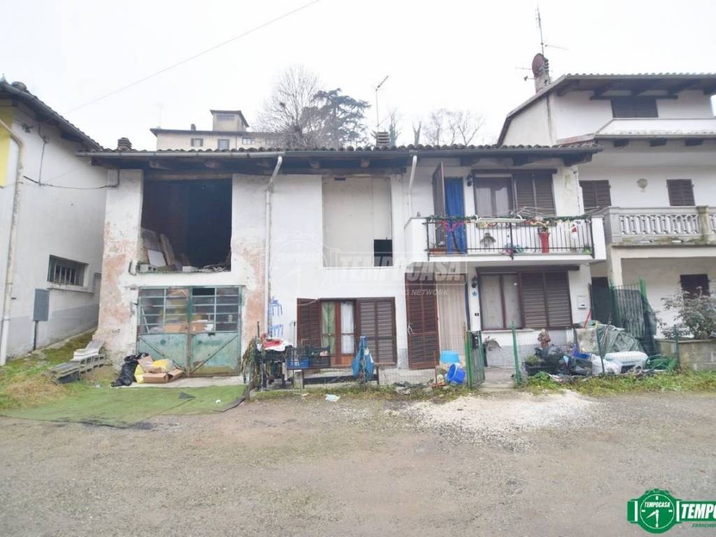 casa indipendente in vendita a Rivarossa