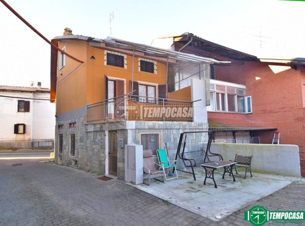 casa indipendente in vendita a Rivarossa