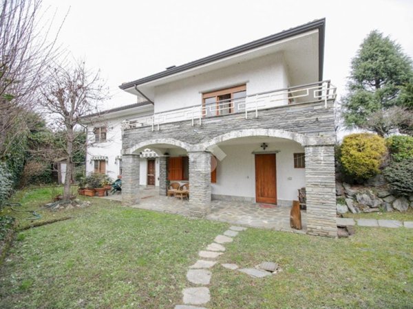 casa indipendente in vendita a Rivarossa