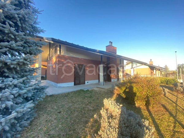 casa indipendente in vendita a Rivarossa